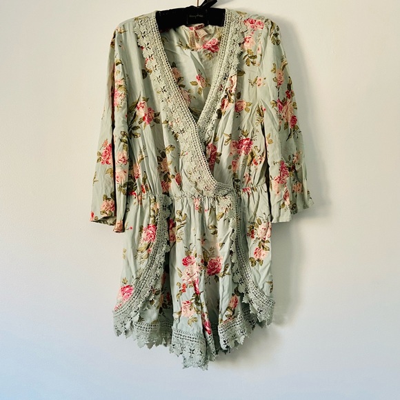 H&M Floral Boho Lace Romper - Picture 2 of 9